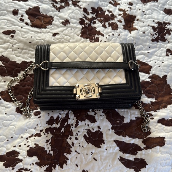 SOLD - Picture 2 of 6